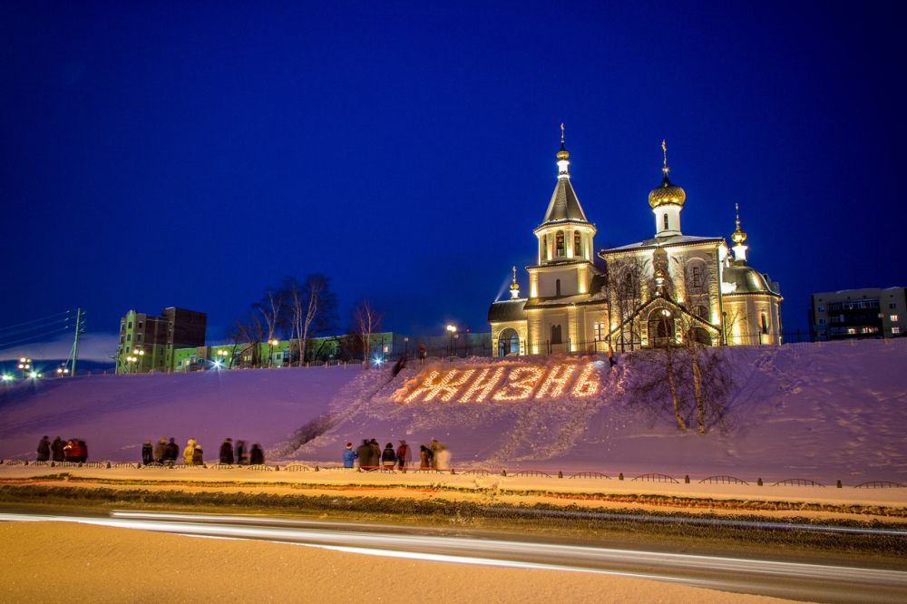 Церковь Нефтеюганск фото