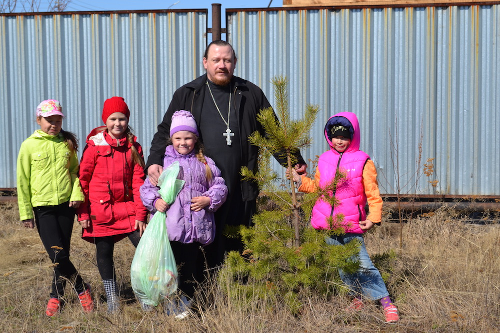 Погода в салыме на 10. Салым Церковь. Поселок Салым. Салым 2015. Погода Салым.