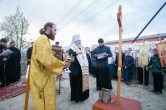 10 июня. Митрополит Павел освятил закладной камень храма в честь архистратига Михаила в г. Нефтеюганске.