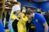 21 августа. Митрополит Павел совершил молебен перед началом хоккейного сезона с хоккеистами  клуба  «Югра».