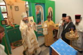 29 сентября 2011 г. Божественная Литургия в храме в честь прп. Серафима Саровского г. Сургута.