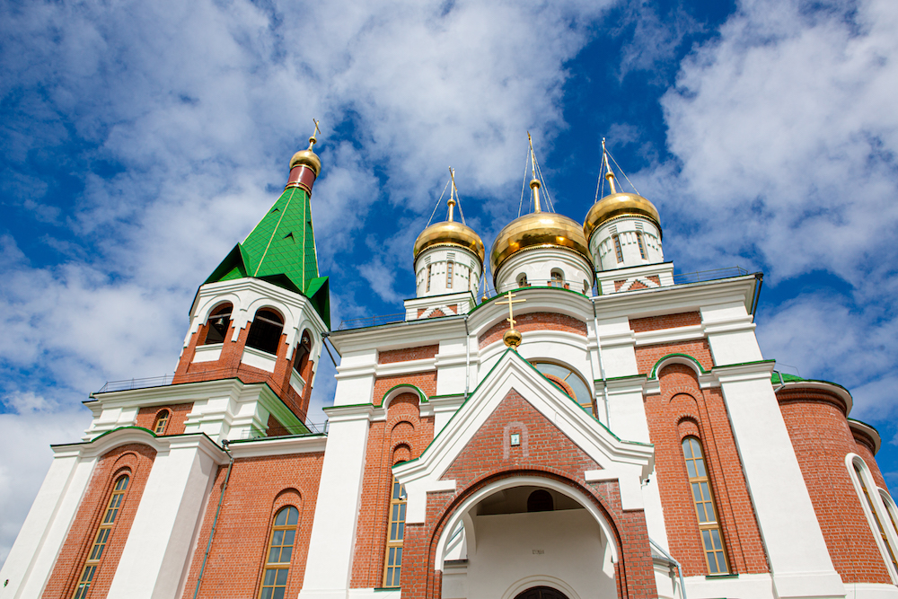 Пойковский храм святой троицы