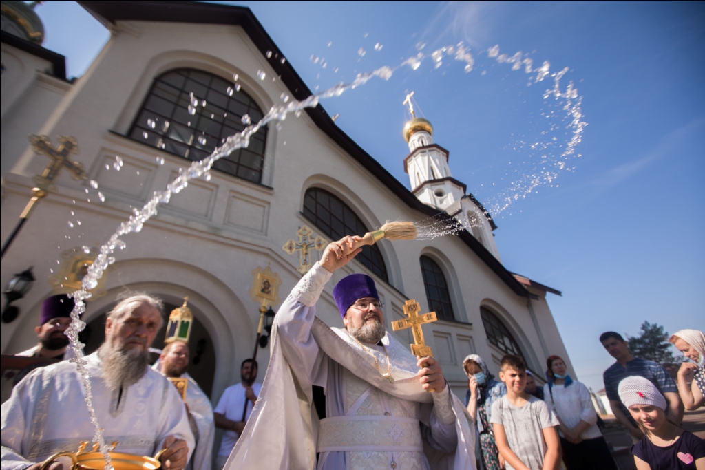 Храм преображения господня сургут