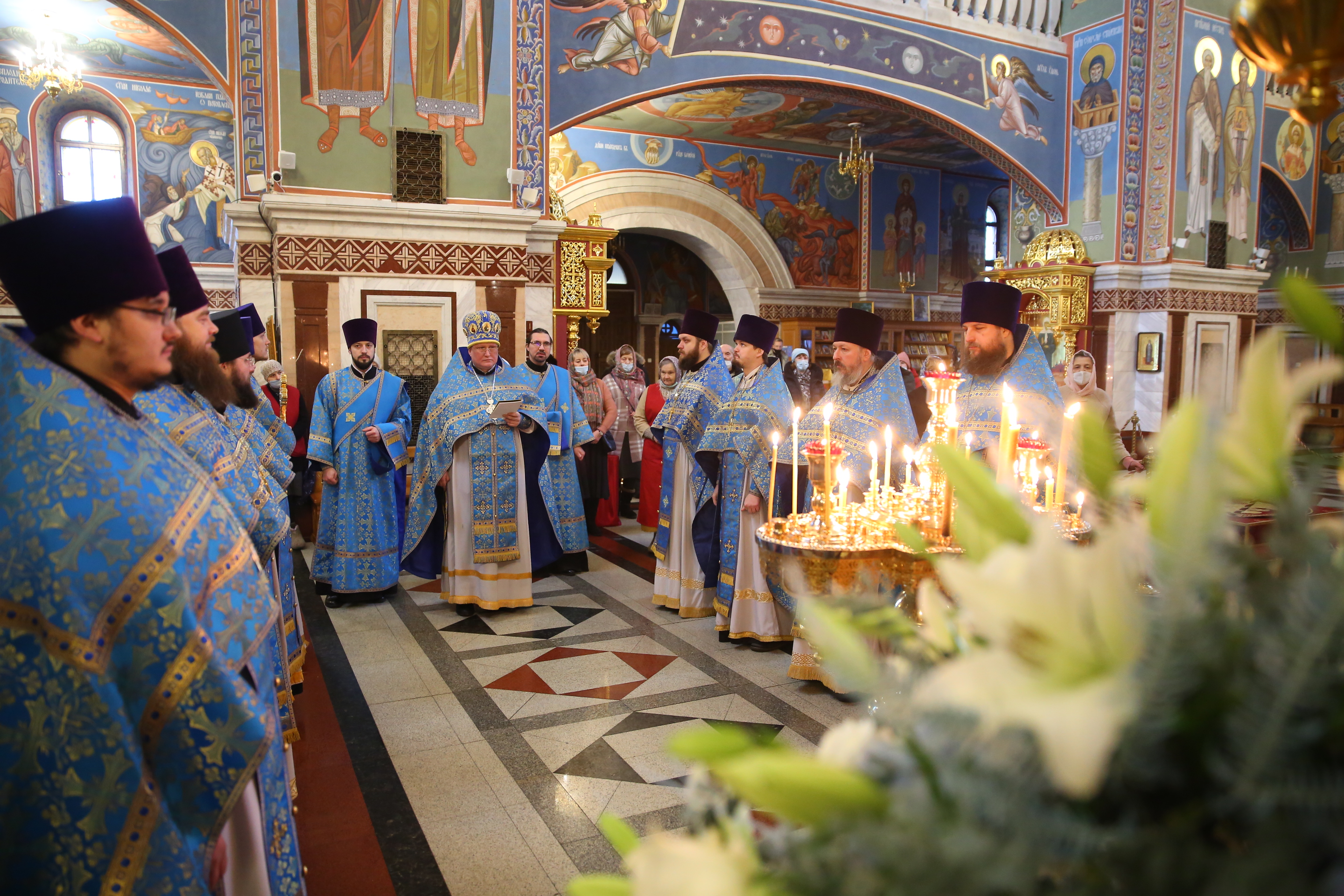 Чебаркуль Церковь батюшка