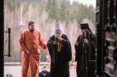 2 мая. Встреча Благодатного огня в Воскресенском кафедральном соборе г. Ханты-Мансийска