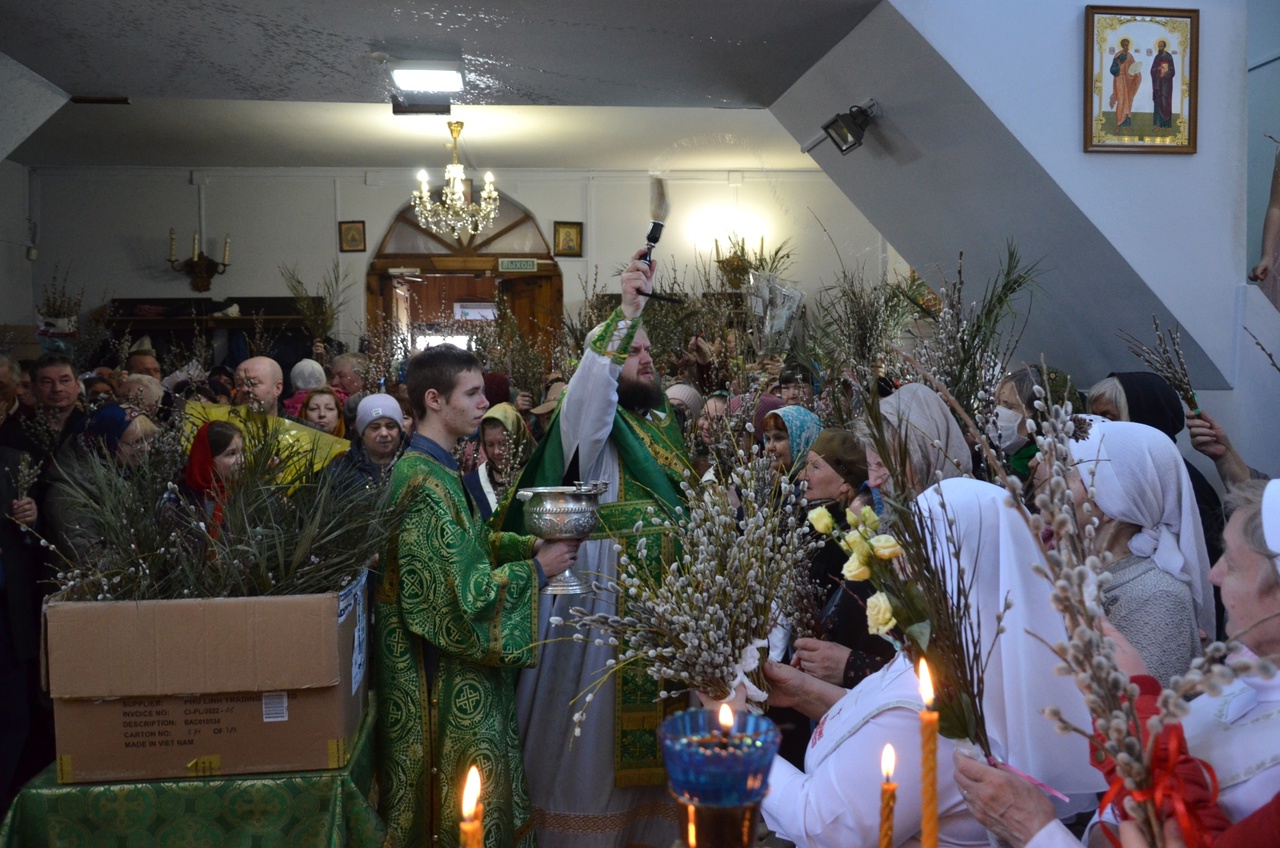 Храм. Храм знамение ханты-мансийск расписание богослужений. Знаменская церковь (ханты-мансийск). Знамение ханты мансийск. Знамение ханты мансийск.