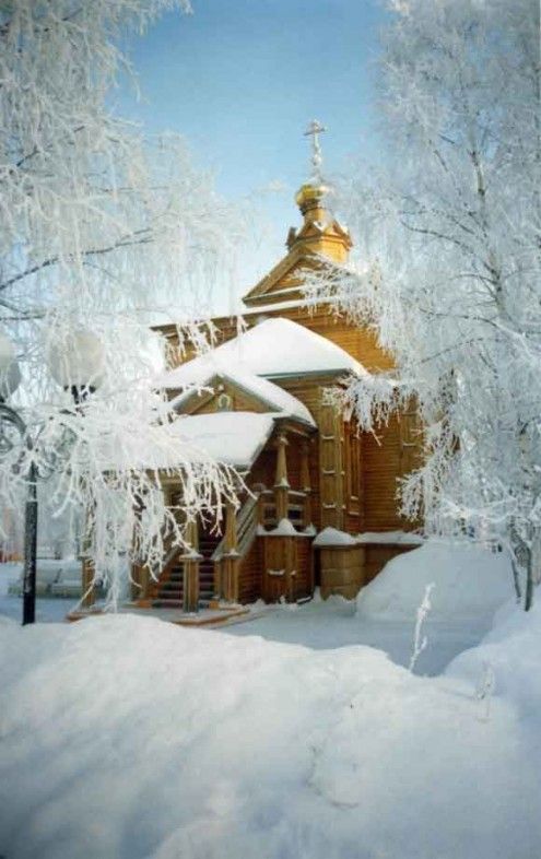 Храм в честь Святителя Николая архиепископа Мир Ликийских чудотворца п. Белый Яр