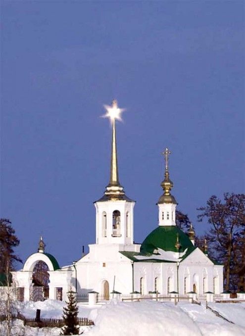 Храм Рождества Пресвятой Богородицы п. Березово