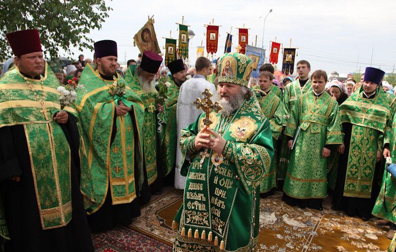 Духовенство и миряне епархии поздравили владыку Павла с годовщиной хиротонии